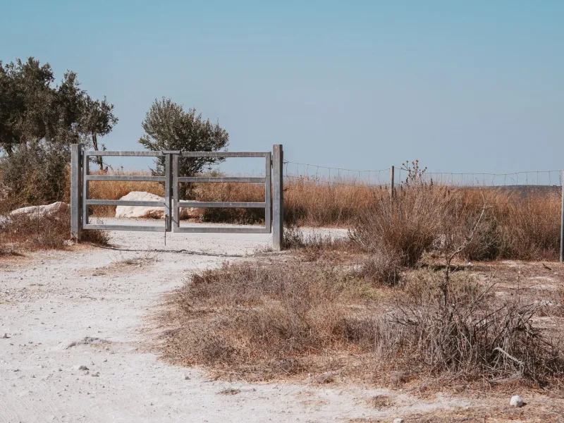 No Road In, No Deal: How Easement Rights Can Make or Break a Remote Land Purchase